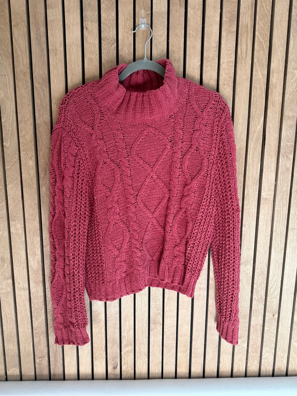 Love Tree Cable Knit Turtleneck Sweater - Berry Red
